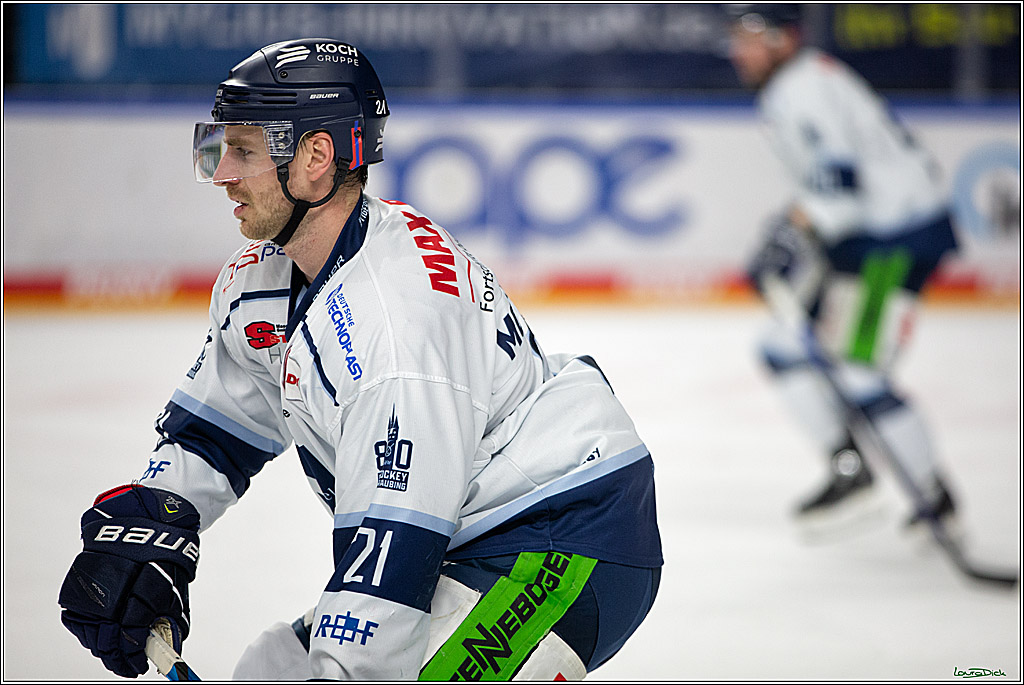 PENNY DEL;  Koelner Haie - Straubing Tigers; Koeln, 11.03.2022
